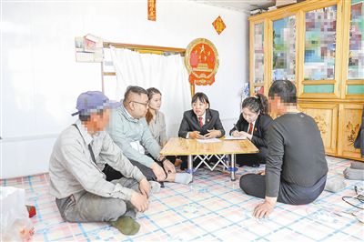 吉林舒兰：法院诉讼服务中心炕头解纠纷