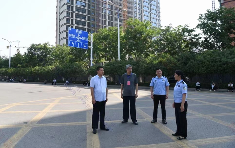 山东微山：孙晓东同志带队督导中考护航重点工作