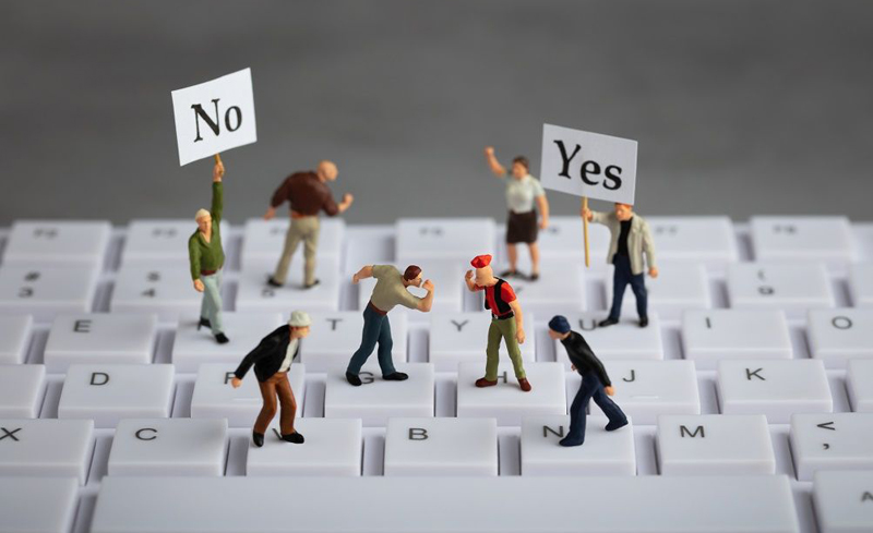 遇到网暴怎么办?检察官解读《网络暴力信息治理规定》