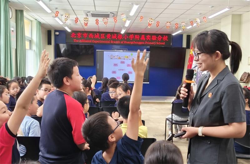 各地各部门深入推进“谁执法谁普法”普法责任制落实