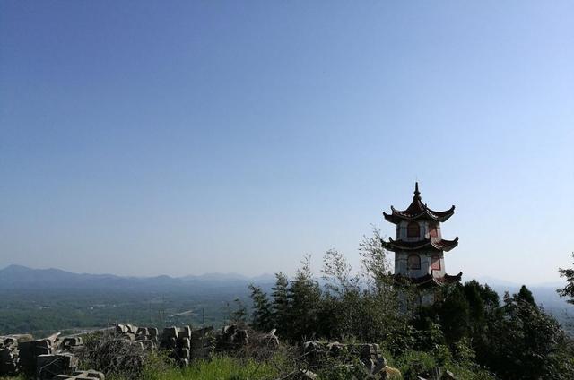 《文宣信阳》工作室成立大会在信阳鸡公山召开