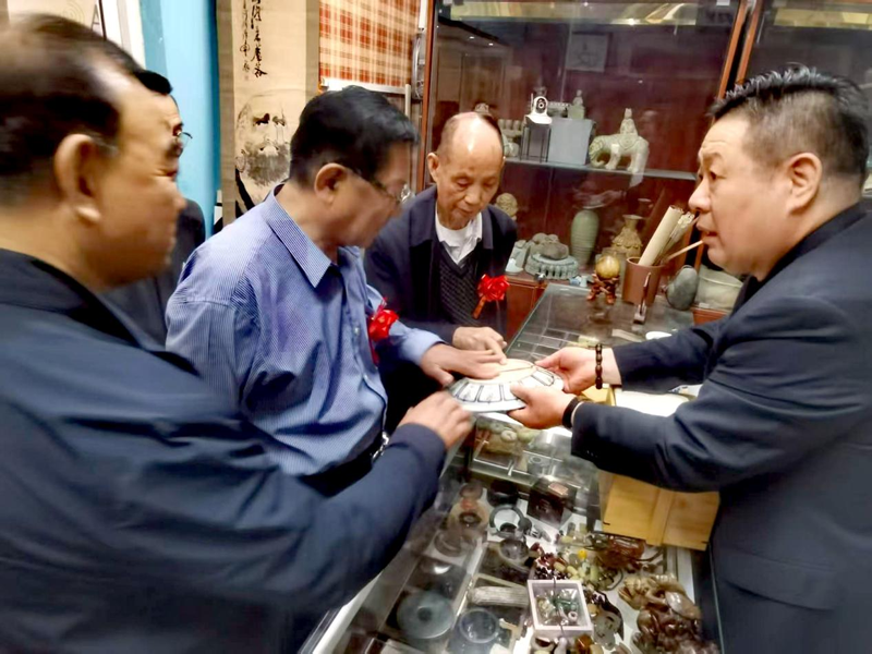 沈连雪：半生逐古，守一方民间收藏的烟火与星光
