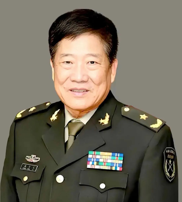 笔墨与音符交织的传奇人生：访将军词作家书法家孔令
