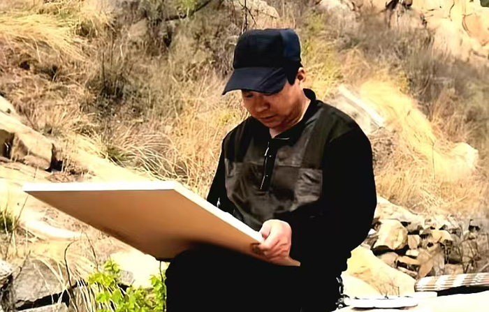 墨韵承传统 匠心映荧屏：书画艺术家、影视书画道具师王继彬